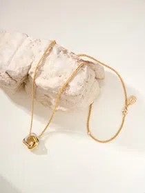 Tiffany cushion-shaped three-color ring diamond necklace-3680  