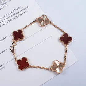 Van Cleef & Arpels Red Agate Laser Flower Bracelet-3690  